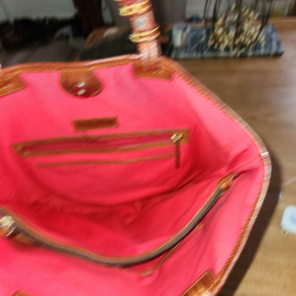 Dooney & Bourke Patent Leather Shopper Tote – Rich Espresso & Cognac​Elevate yo - Picture 2 of 13